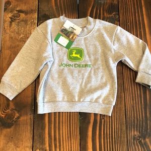 John deer sweatshirt